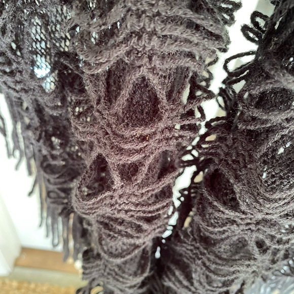 Pretty Black Knotted Infinity Scarf with Fringe Light Weight OS - Picture 5 of 7